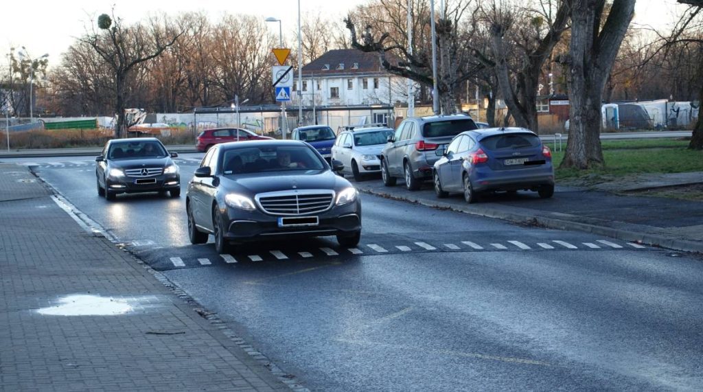 Progi zwalniające wróciły na ul. Rysią